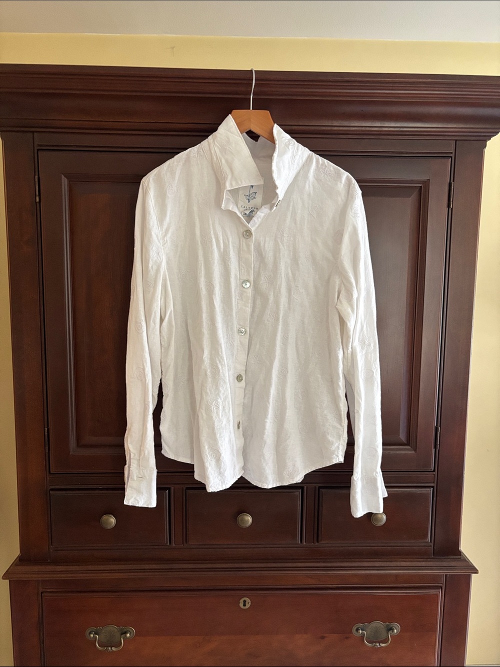 Calypso St. Barth White Button-Front Long-Sleeve Blouse
